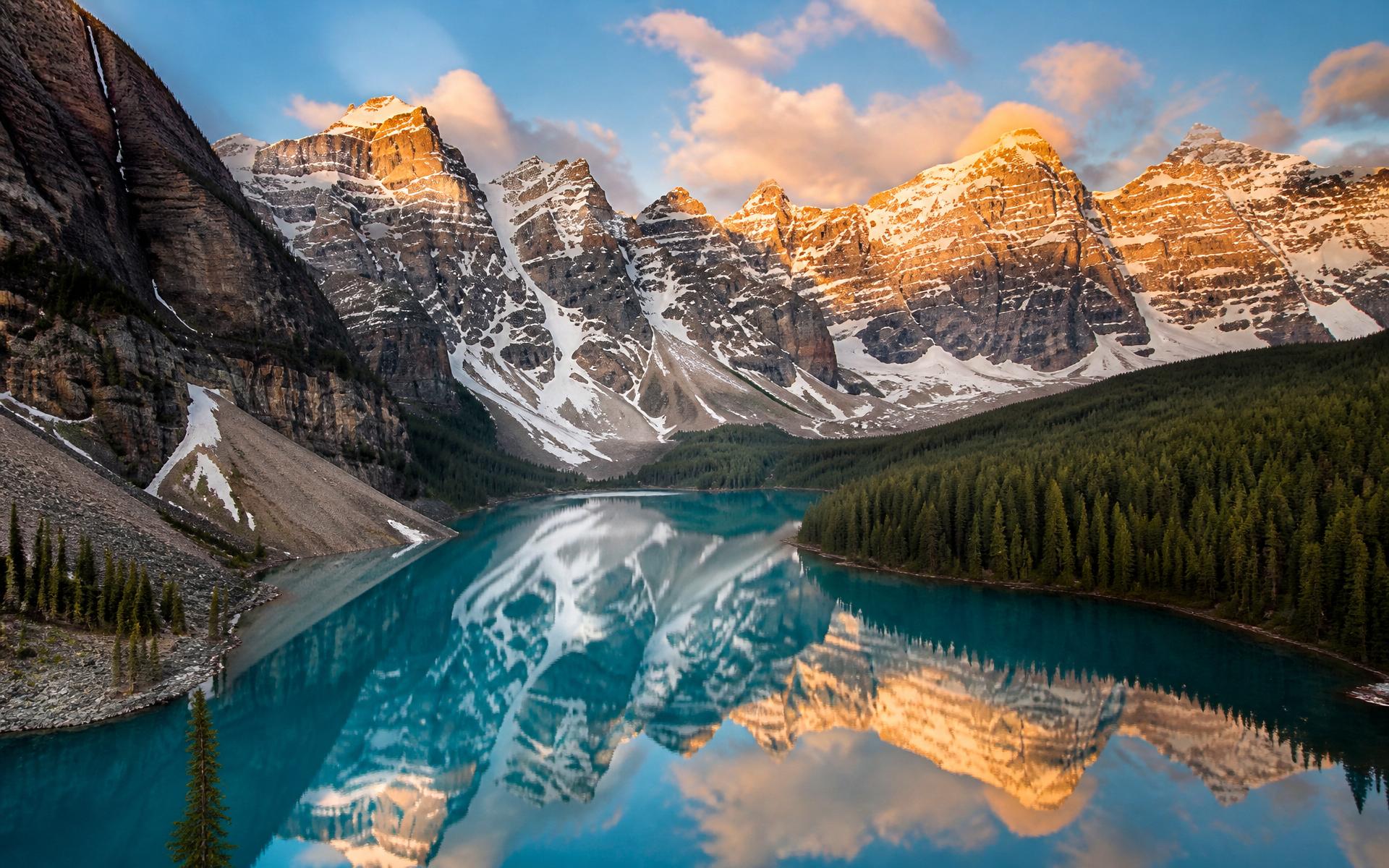 Moraine Lake and the Canadian Rocky Mountains